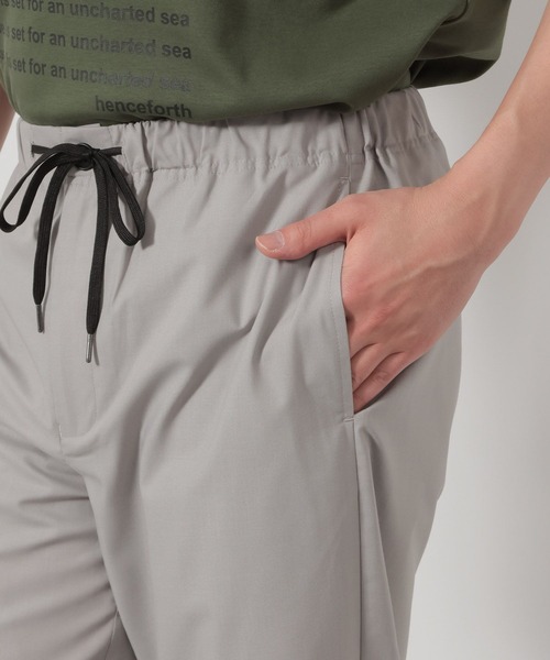 LAKOLE(ラコレ)の「シルキーTRテーパードパンツ / 645767(その他パンツ・メンズ・ブラック/グレー/ベージュ・LARGE/MEDIUM)」の4枚目の写真
