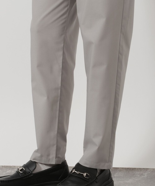 LAKOLE(ラコレ)の「シルキーTRテーパードパンツ / 645767(その他パンツ・メンズ・ブラック/グレー/ベージュ・LARGE/MEDIUM)」の5枚目の写真