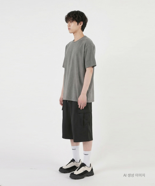 UMM（ウム）の「オーバーサイズ 無地 ピグメント 半袖Tシャツ 5COLOR（Tシャツ/カットソー・メンズ・スカイブルー/グレー/チャコールグレー/ブラウン/ライトベージュ・1/2/3）」の16枚目の写真