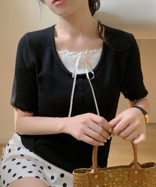 semplice(センプリチェ)の「フリル レイヤード リボン ニットトップス(Tシャツ/カットソー・レディース・パープル/ベージュ/ホワイト/ブルー/ブラック・F)」の12枚目の写真