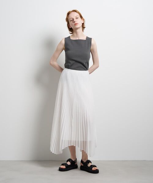 LANVIN en Bleu(ランバンオンブルー)の「オーガンジーカーブヘムプリーツスカート(スカート・レディース・ブラック・38/36)」の12枚目の写真