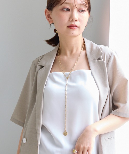LAVEANGE(ラビアンジェ)の「スクエアチェーンコインネックレス|大人のこなれアクセ/2WAY/ロングネックレス/Y字シルエット/大人カジュアル(ネックレス・レディース・ゴールド/シルバー・F)」の7枚目の写真