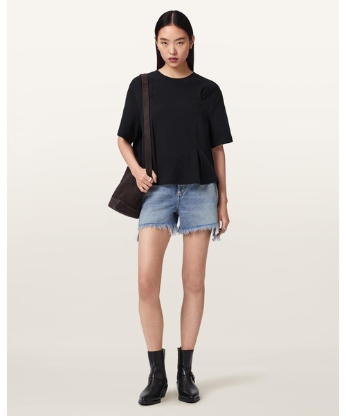 ALLSAINTS(オールセインツ)の「SOFIA LISA BOXY EMBROIDERED T-SHIRT | SOFIA LISA ボクシー 刺繍 Tシャツ(Tシャツ/カットソー・レディース・ブラック・XS/S/M)」の2枚目の写真