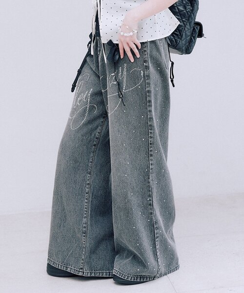 OLIVE des OLIVE(オリーブデオリーブ)の「キラキラロゴデニムパンツ(その他パンツ・レディース・ブルー/ブラック・SMALL/MEDIUM)」の10枚目の写真