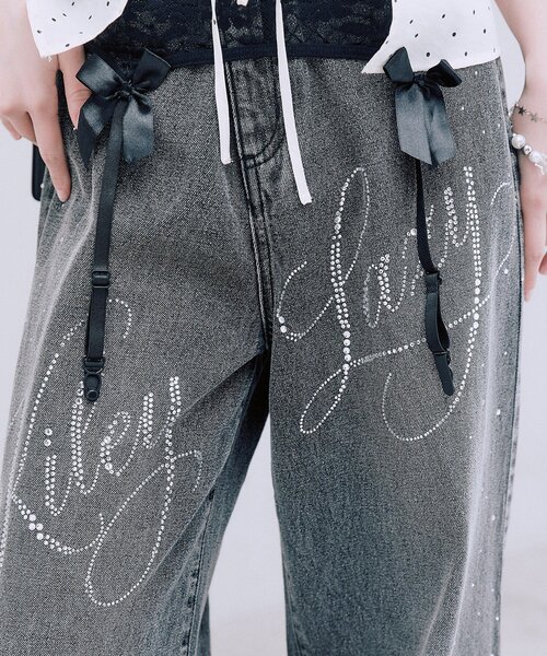 OLIVE des OLIVE(オリーブデオリーブ)の「キラキラロゴデニムパンツ(その他パンツ・レディース・ブルー/ブラック・SMALL/MEDIUM)」の12枚目の写真