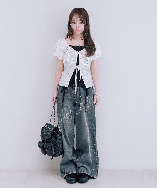 OLIVE des OLIVE(オリーブデオリーブ)の「キラキラロゴデニムパンツ(その他パンツ・レディース・ブルー/ブラック・SMALL/MEDIUM)」の13枚目の写真