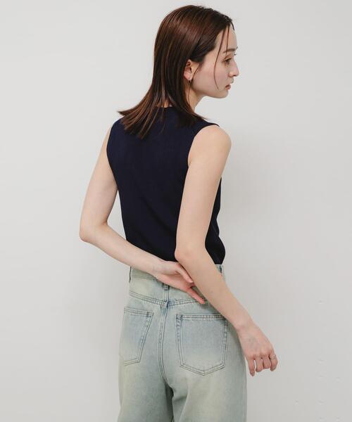 SENSE OF PLACE by URBAN RESEARCH(センスオブプレイスバイアーバンリサーチ)の「『洗濯可』コンパクトノースリーブセーター(ニット/セーター・レディース・アイボリー/ライトブルー/ネイビー・ONE)」の19枚目の写真