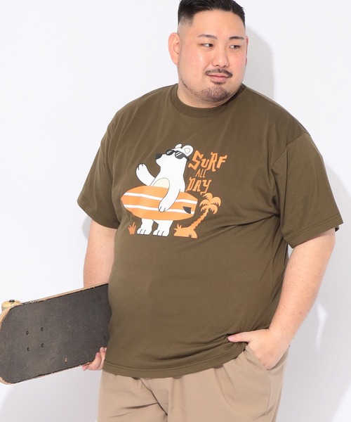 B&T CLUB(ビーティークラブ)の「Tシャツ 半袖 メンズ 大きいサイズ サーフベア クルーネック カットソー B&T CLUB (ビーアンドティークラブ)(Tシャツ/カットソー・メンズ・ブラック/カーキ・X1(3L~4L)/X2(4L~5L)/X3(6L~7L))」の2枚目の写真