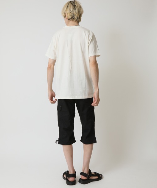 POLOCHAMPS(ポロチャンプス)の「POLOCHAMPS ポロチャンプス メンズ レギュラーフィット ワンポイント刺繍ロゴクルーネックTシャツ(Tシャツ/カットソー・メンズ・ベージュ/チャコール/オレンジ/ネイビー/ダークグリーン/杢グレー/オフホワイト/ブラック・M/XL/L)」の12枚目の写真
