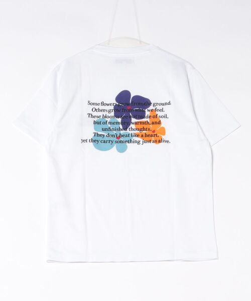 Right-on(ライトオン)の「ハートモチーフプリントTシャツ(Tシャツ/カットソー・メンズ・レッド/ホワイト/ブルー・M/L/XL/S)」の4枚目の写真