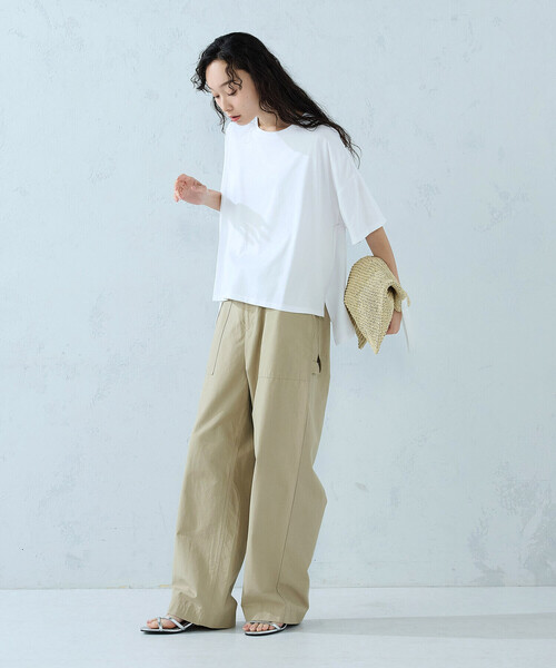 COMME CA ISM（コムサイズム）の「【抗菌防臭・接触冷感】アシンメトリーTシャツ（Tシャツ/カットソー・レディース・グレー/ホワイト/ブラック/ネイビー・MEDIUM/LARGE）」の9枚目の写真