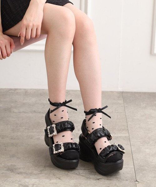 cs T&P(シーエスティーアンドピー)の「厚底キラキラパーツシャーリングサンダル(サンダル・レディース・ホワイト/ベージュ/ブラック・M/S/LL/L)」の7枚目の写真