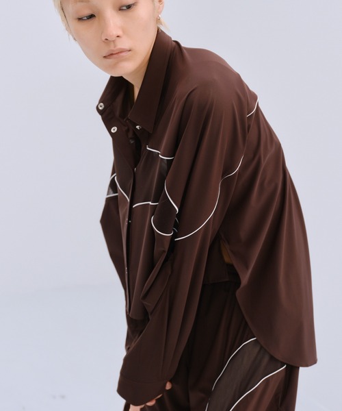 THINGS THAT MATTER(シングス ザット マター)の「MESH BLOCKING STRETCH SHIRT / メッシュ ブロッキング ストレッチ シャツ(シャツ/ブラウス・レディース・ブラウン/ホワイト×ブラック・FREE)」の19枚目の写真