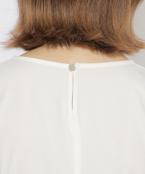 BLUE LABEL CRESTBRIDGE(ブルーレーベルクレストブリッジ)の「ウエストリボンフレンチスリーブワンピース(ワンピース・レディース・ブラック/ブルー/ホワイト系その他・S/M)」の10枚目の写真