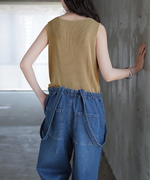 HUG.U(ハグユー)の「「肌見せ控えめ」リブニットタンクトップ(タンクトップ・レディース・ホワイト/ダークベージュ/ブルー/ブラック/レッド/ライトイエロー/ダークグレー・M/L)」の20枚目の写真