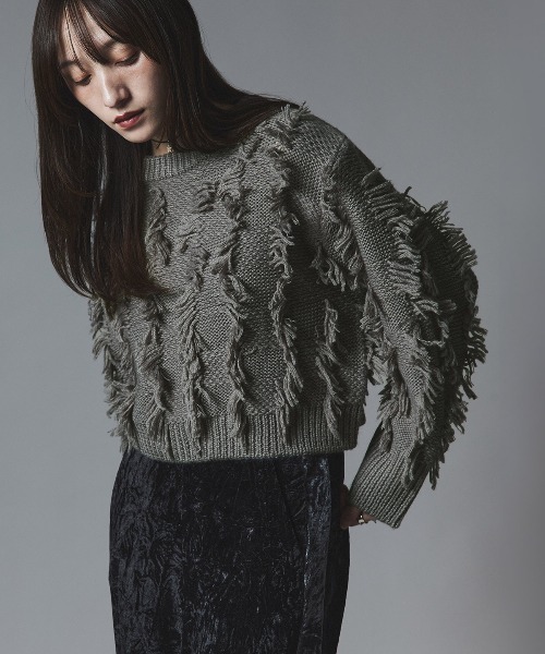 W:Huku(フーク)の「フリンジ ジャガード ショート ニット / Fringe Jacquard Short Knit(ニット/セーター・レディース・グレー/レッド/ホワイト系その他/ブラック・FREE)」の14枚目の写真