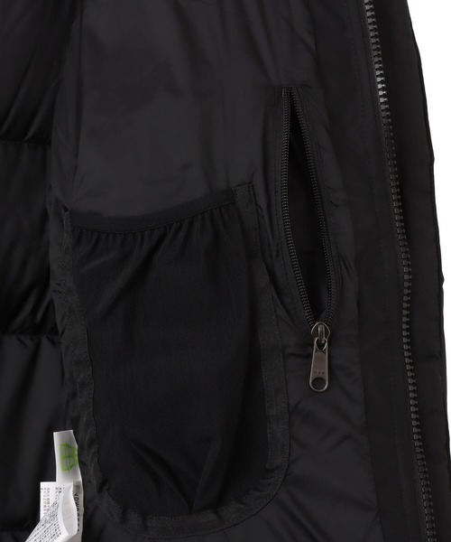 THE NORTH FACE(ザノースフェイス)の「THE NORTH FACE Womens Short Baltoro Light Jacket / ザ・ノース・フェイス ウィメンズ ショート バルトロ ライト ジャケット(ダウンジャケット/コート・レディース・ブラック・L/M/S)」の4枚目の写真