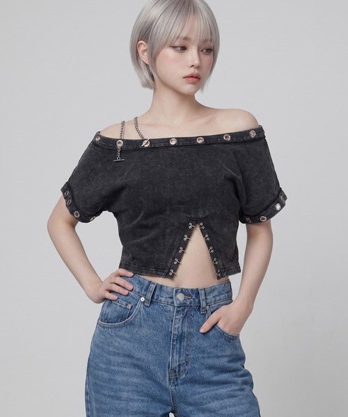 DURAS（デュラス）の「メタルチェーンアイレットTシャツ（Tシャツ/カットソー・レディース・グレー/ホワイト/ブラック・FREE）」の5枚目の写真