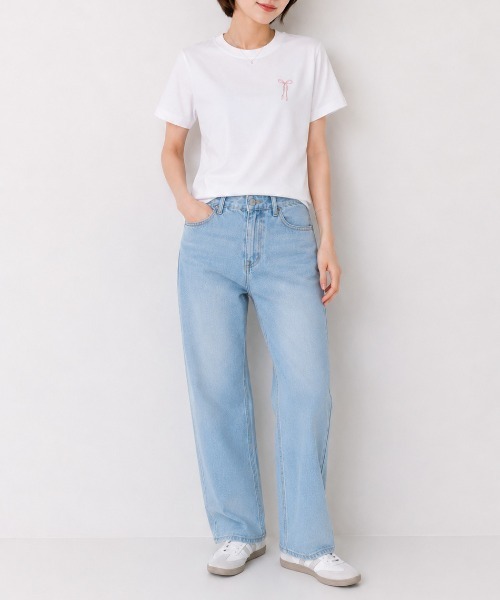 &soiree(アンドソワレ)の「【シルエット選べる2サイズ】ロゴデザインリボンTシャツ(Tシャツ/カットソー・レディース・ピンク/ホワイト/ネイビー・FREE/MEDIUM)」の7枚目の写真