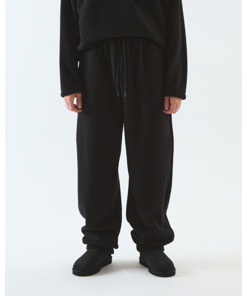 THEENDQUESTION(ジエンドクエスチョン)の「Fleece pants / BLACK(スウェットパンツ・レディース・その他・FREE)」の2枚目の写真