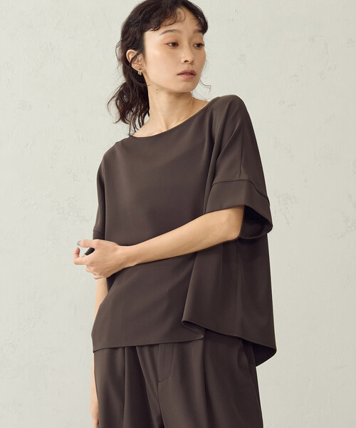 COMME CA ISM(コムサイズム)の「【UVカット・吸水速乾・接触冷感】バックスリットブラウス/セットアップ対応(シャツ/ブラウス・レディース・モカ/ベージュ・FREE)」の13枚目の写真