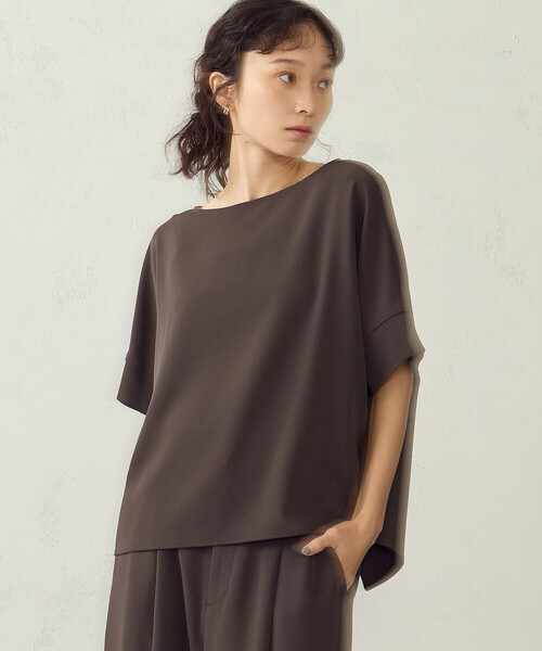 COMME CA ISM(コムサイズム)の「【UVカット・吸水速乾・接触冷感】バックスリットブラウス/セットアップ対応(シャツ/ブラウス・レディース・モカ/ベージュ・FREE)」の15枚目の写真