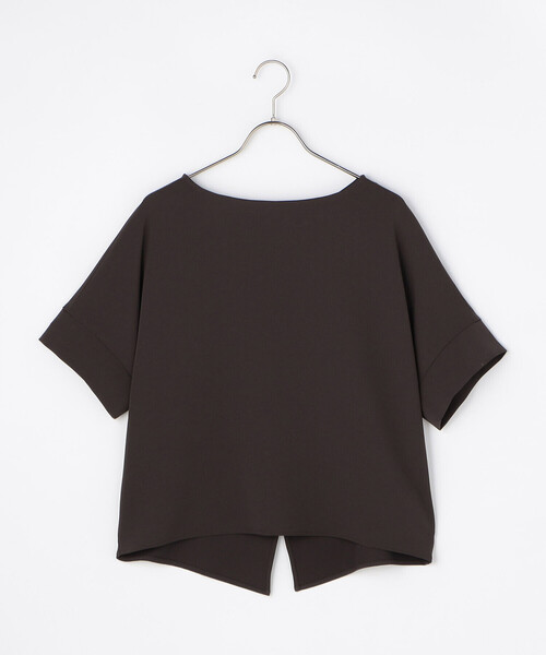 COMME CA ISM(コムサイズム)の「【UVカット・吸水速乾・接触冷感】バックスリットブラウス/セットアップ対応(シャツ/ブラウス・レディース・モカ/ベージュ・FREE)」の4枚目の写真
