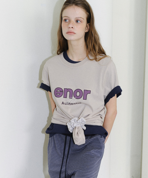 EN OR（エンオール）の「[CORE] CORE SHORT SLEEVE T-SHIRT - BEIGE（Tシャツ/カットソー・レディース・その他・FREE）」の2枚目の写真