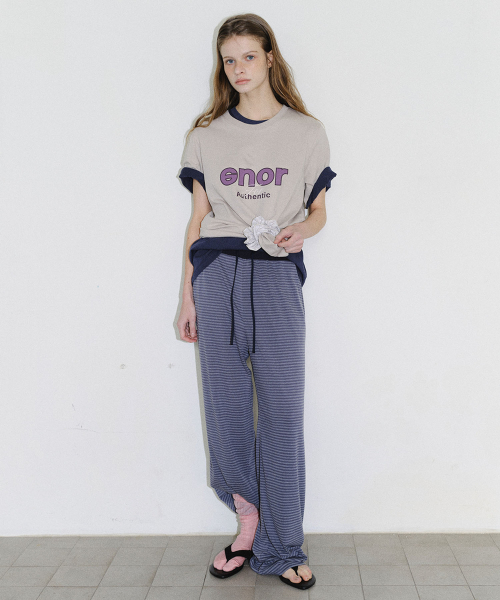 EN OR（エンオール）の「[CORE] CORE SHORT SLEEVE T-SHIRT - BEIGE（Tシャツ/カットソー・レディース・その他・FREE）」の3枚目の写真