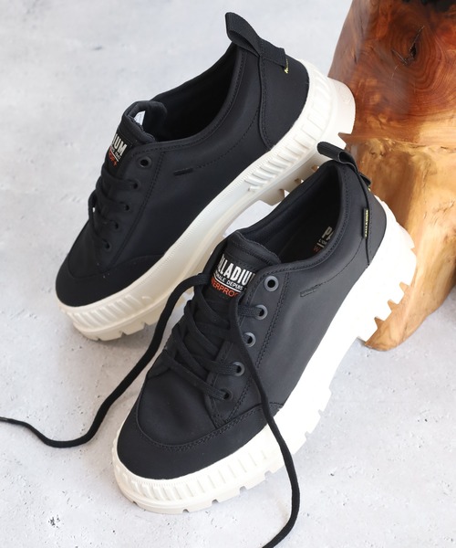 PALLADIUM(パラディウム)の「PALLASHOCK LO OG WP+ ローカットスニーカー(スニーカー・メンズ・ブラック系/レッド・22.5cm/23.5cm/24.5cm/24cm/25.5cm/25cm/26.5cm/26cm/27.5cm/27cm/28.5cm/28cm/23cm/29cm)」の1枚目の写真