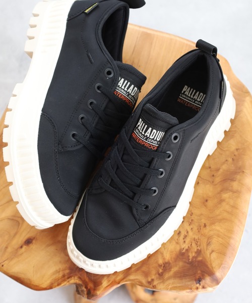 PALLADIUM(パラディウム)の「PALLASHOCK LO OG WP+ ローカットスニーカー(スニーカー・メンズ・ブラック系/レッド・22.5cm/23.5cm/24.5cm/24cm/25.5cm/25cm/26.5cm/26cm/27.5cm/27cm/28.5cm/28cm/23cm/29cm)」の22枚目の写真