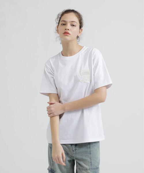 AVIREX(アヴィレックス)の「S/S SIGNATURE VARSITY LOGO T-SHIRT(Tシャツ/カットソー・レディース・ブラック/レッド/ホワイト/ブルー・F)」の12枚目の写真