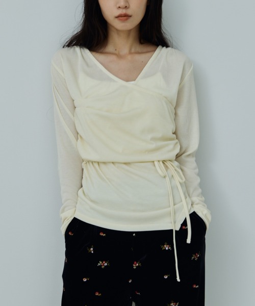 DRWCYS(ドロシーズ)の「ドレープカシュクールトップス(Tシャツ/カットソー・レディース・アイボリー/ブラック・FREE)」の6枚目の写真
