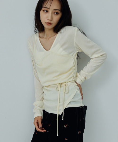 DRWCYS(ドロシーズ)の「ドレープカシュクールトップス(Tシャツ/カットソー・レディース・アイボリー/ブラック・FREE)」の8枚目の写真
