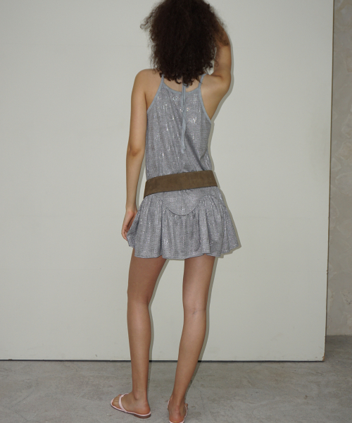THIRSTYCLUB(サースティークラブ)の「Glitter mini dress - Grey(ワンピース・レディース・その他・FREE)」の2枚目の写真