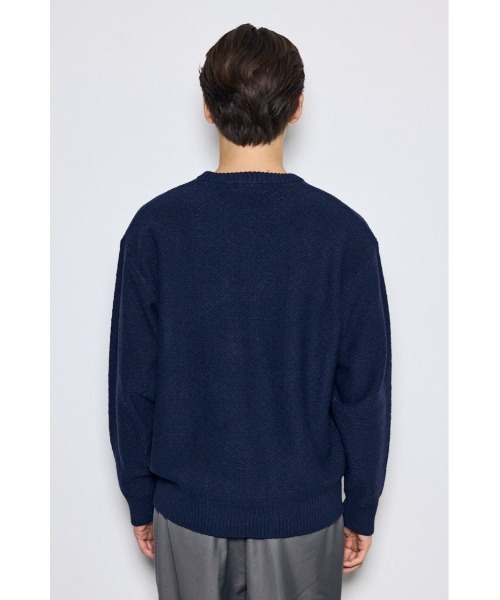 AZUL by moussy(アズールバイマウジー)の「【ストレッチ性あり】テクスチャークルーネックニットトップス 秋服 冬服 手洗い可能 毛5%(ニット/セーター・メンズ・ネイビー/ブラック/ライトグレー・LARGE/MEDIUM)」の4枚目の写真