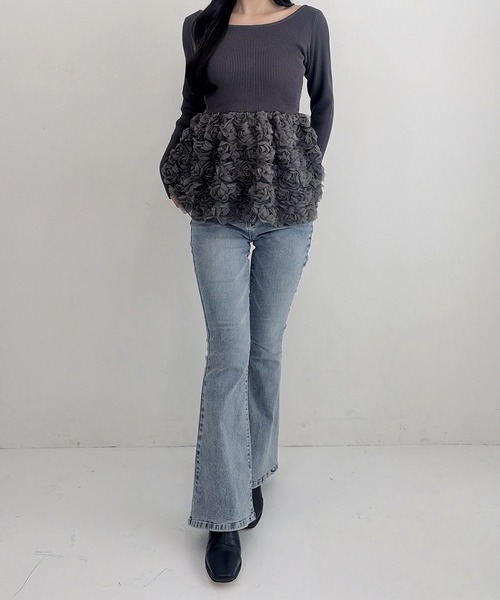 INGNI(イング)の「【SOELA】フラワーチュールペプラム長袖ニット/WEB限定(ニット/セーター・レディース・ブラック/アイボリー/チャコールグレー・FREE)」の21枚目の写真