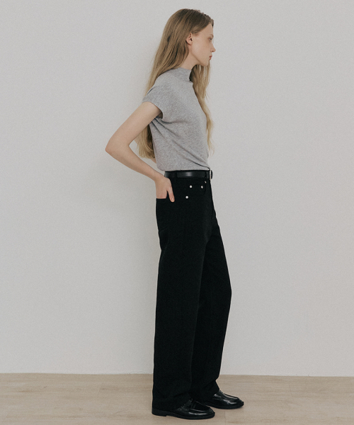 LEFTSEOUL（レフトソウル）の「エッセンシャルストレートデニムパンツ[ブラック]（デニムパンツ・レディース・ブラック・MEDIUM/SMALL）」の3枚目の写真
