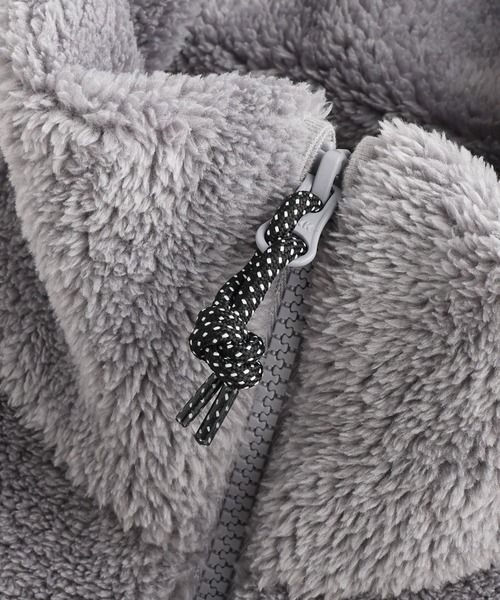 THE NORTH FACE(ザノースフェイス)の「THE NORTH FACE WHITE LABEL 【日本未発売】 フリース ジップアップボアジャケットCOMFY ALPHA FLEECE ZIP UP(ブルゾン・メンズ・ブラック系/ブラウン/アイボリー/グレー/ブラック系1・XL/S/L/M)」の14枚目の写真