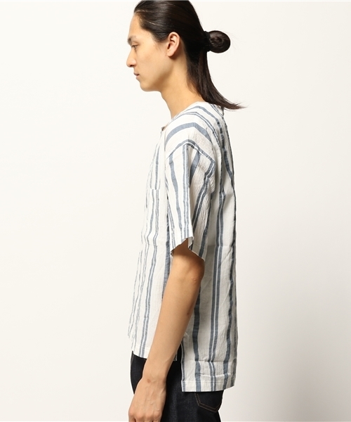 URBAN RESEARCH（アーバンリサーチ）の「UR スペック楊柳シャツTee（シャツ/ブラウス・メンズ・ブルー系その他/ホワイト系その他/ブルー・MEDIUM/LARGE）」の4枚目の写真