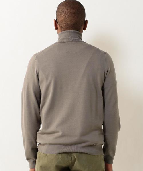 UNITED ARROWS（ユナイテッドアローズ）の「USET ハイゲージ タートルネック◆（ニット/セーター・メンズ・ロイヤルブルー/ベージュ/ブラック/ネイビー/ダークグレー・X-SMALL/LARGE/MEDIUM/SMALL/XX-LARGE/X-LARGE）」の7枚目の写真