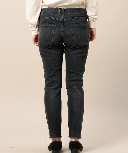 RED CARD TOKYO（レッドカード）の「＜RED CARD＞Anniversary 25th デニムパンツ◆（デニムパンツ・レディース・ブラック/ネイビー・23/25/24）」の7枚目の写真