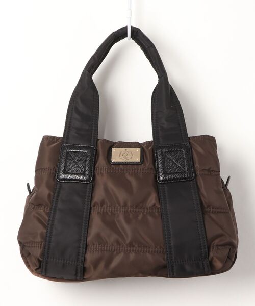 VitaFelice(ヴィータフェリーチェ)の「キルティングトートバッグ(M)(トートバッグ・レディース・チャコールグレー/ブラック/ベージュ/パープル/ネイビー/カーキ/ピンク/アイボリー/グレー系その他/ナチュラル/パープル系その他/ワイン/ブラック系その他/ベージュ系その他/グレー/ブラウン/パープル系その他2/チャコール/ライトグレー/ドット/カモフラージュ・FREE)」の9枚目の写真