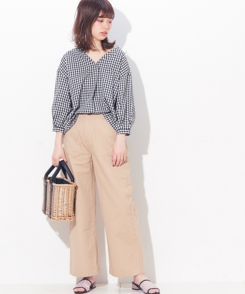 natural couture(ナチュラルクチュール)の「ベイカーパンツ(チノパンツ・レディース・ベージュ/カーキ/ネイビー・FREE)」の16枚目の写真