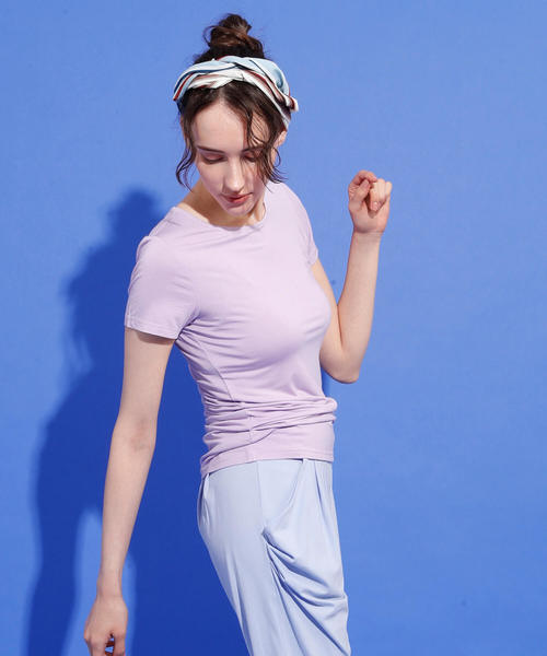 aimoha（アイモハ）の「ベーシックTシャツ（Tシャツ/カットソー・レディース・ホワイト/ブラック/パープル/ネイビー/ブラウン/グレー/グリーン/ミント/ライトピンク/ピンク/ブラック系その他/グレー系その他/グリーン系その他/ブルー系その他/ライトグレー/ピンク系その他/ホワイト系その他・MEDIUM/LARGE/SMALL/X-LARGE）」の14枚目の写真