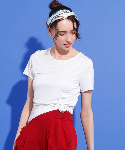 aimoha（アイモハ）の「ベーシックTシャツ（Tシャツ/カットソー・レディース・ホワイト/ブラック/パープル/ネイビー/ブラウン/グレー/グリーン/ミント/ライトピンク/ピンク/ブラック系その他/グレー系その他/グリーン系その他/ブルー系その他/ライトグレー/ピンク系その他/ホワイト系その他・MEDIUM/LARGE/SMALL/X-LARGE）」の2枚目の写真