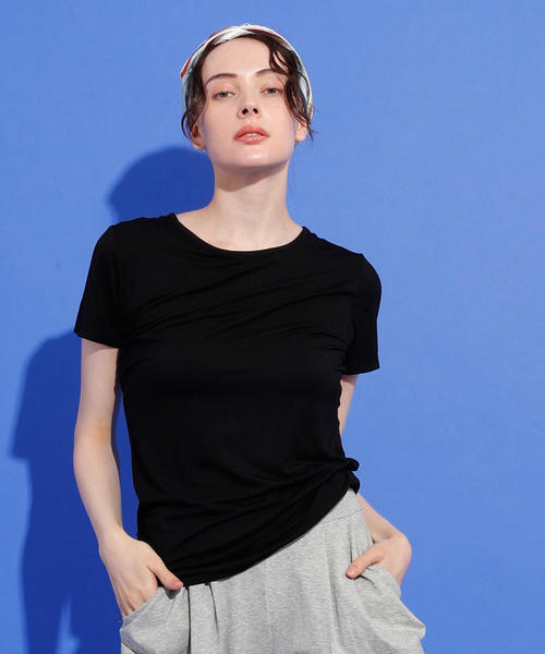 aimoha（アイモハ）の「ベーシックTシャツ（Tシャツ/カットソー・レディース・ホワイト/ブラック/パープル/ネイビー/ブラウン/グレー/グリーン/ミント/ライトピンク/ピンク/ブラック系その他/グレー系その他/グリーン系その他/ブルー系その他/ライトグレー/ピンク系その他/ホワイト系その他・MEDIUM/LARGE/SMALL/X-LARGE）」の4枚目の写真