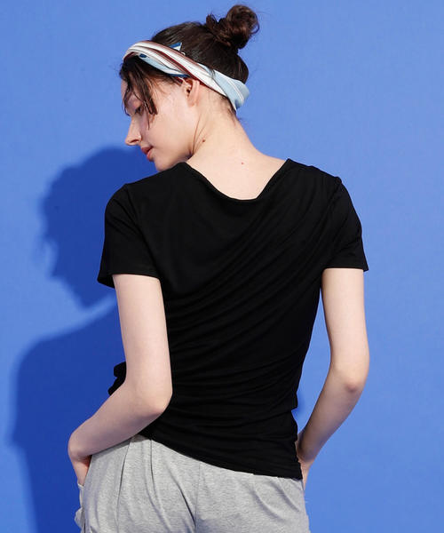 aimoha（アイモハ）の「ベーシックTシャツ（Tシャツ/カットソー・レディース・ホワイト/ブラック/パープル/ネイビー/ブラウン/グレー/グリーン/ミント/ライトピンク/ピンク/ブラック系その他/グレー系その他/グリーン系その他/ブルー系その他/ライトグレー/ピンク系その他/ホワイト系その他・MEDIUM/LARGE/SMALL/X-LARGE）」の20枚目の写真