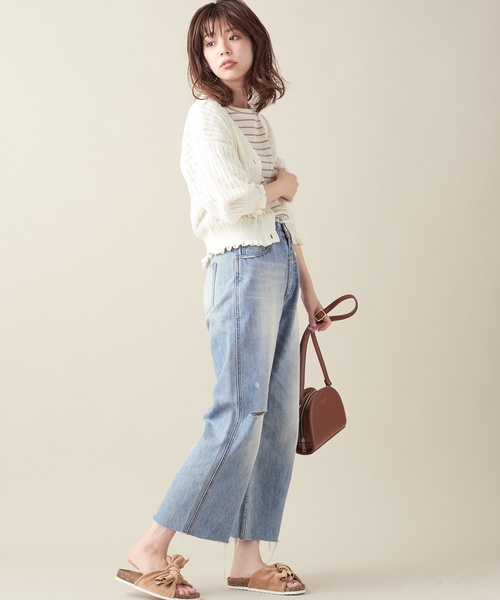 natural couture（ナチュラルクチュール）の「すかし柄ショートカーディガン（カーディガン/ボレロ・レディース・オフホワイト/ブラウン/サックスブルー/ピンク/ブラック・FREE）」の6枚目の写真