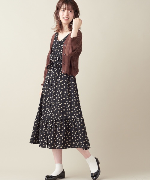 natural couture（ナチュラルクチュール）の「すかし柄ショートカーディガン（カーディガン/ボレロ・レディース・オフホワイト/ブラウン/サックスブルー/ピンク/ブラック・FREE）」の9枚目の写真